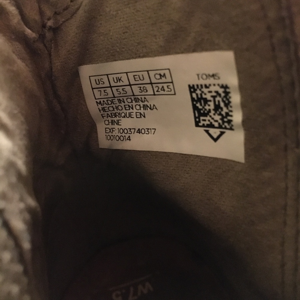 **SOLD** TOMS Majorca Suede Peep Toe Bootie 7.5M - Picture 8 of 8